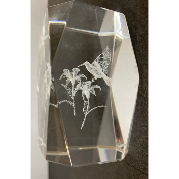 Crystal Clear Glass Cube Paperweight 3-D Laser Etched hummingbird flower lily - Picture 7 of 7